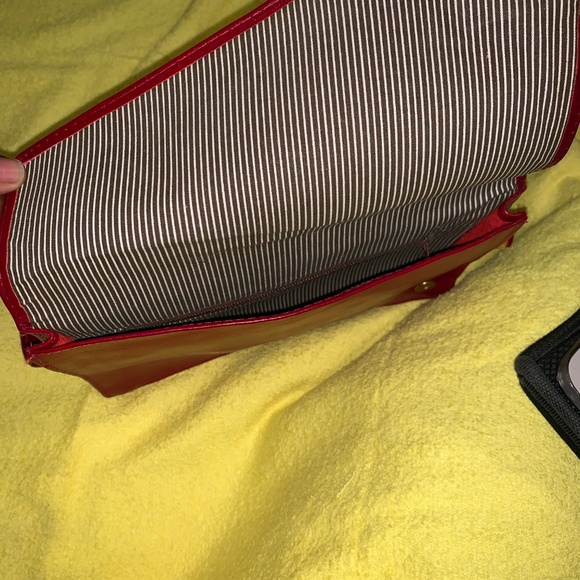 Red 80's Multipocket purse - Picture 5 of 6